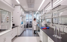 JLABS @南旧金山最先进的湿实验室空间。