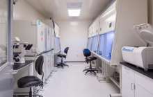 JLABS @南旧金山共享细胞培养室。
